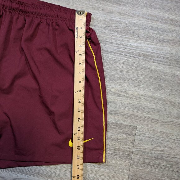 Nike Arsenal Mens XL 2010 2011 Red Football Soccer Shorts Lined Embroidered Logo - Picture 14 of 15